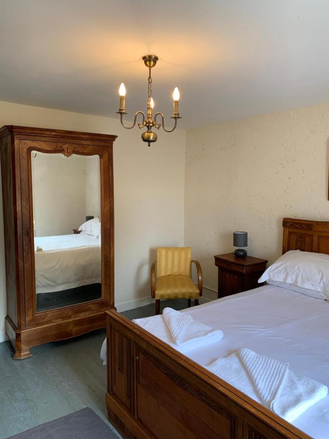 Doxie Cottage Saint-Chabrais ภายนอก รูปภาพ